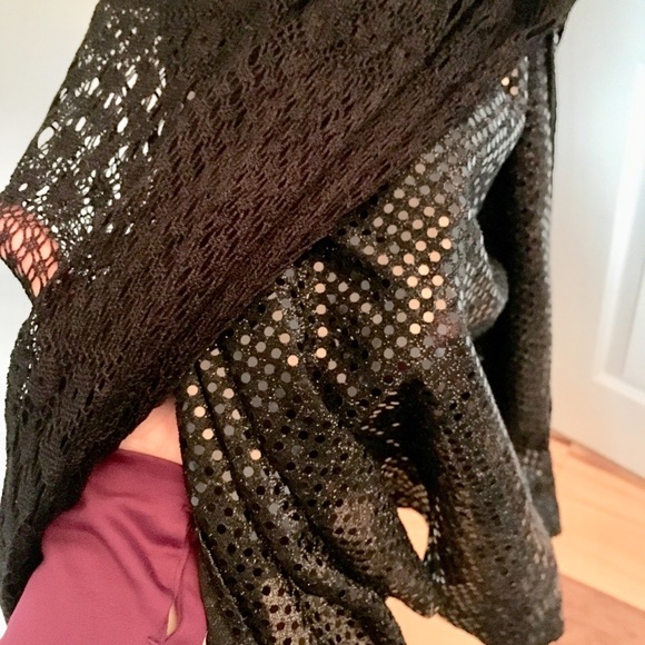 Black double-layered lace and sequins maxi dress - Picture 5 of 16